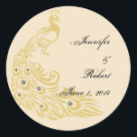 Sticker Rond Elégance Peacock Art Déco Mariage Enveloppe Sceau<br><div class="desc">Ce magnifique design, appelé Peacock Elegance avec un Mariage Art Déco, serait une façon spectaculaire de donner le ton à votre mariage ou événement moderne mais élégant. L'arrière - plan est crème avec des accents de cadre art déco, des plumes de paon ou des paons. Cet ensemble contient des invitations,...</div>