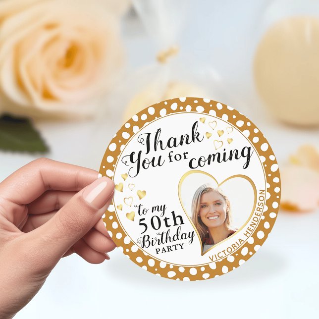 Sticker Rond Elégant 50e anniversaire White Gold Merci d'automn (Elegant 50th Birthday White and Golden Yellow Fall Thank You Stickers Template)