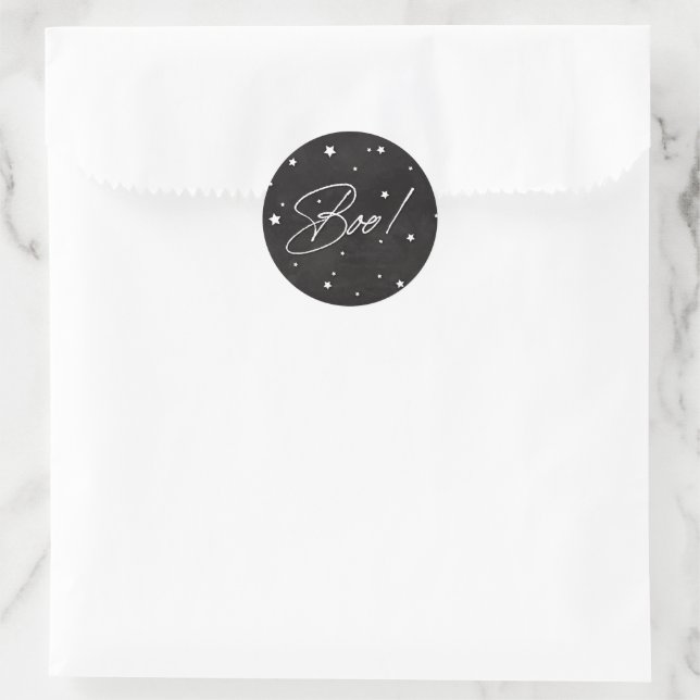 Sticker Rond Elégant Black+White Scattered Stars Boo! Halloween (Sac)