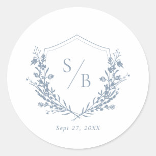 Sticker Rond Élégant classique Dusty Blue Monogram Crest Mariag