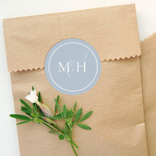 Sticker Rond Elégant Dusty Bleu Simple Monogramme Ampersand