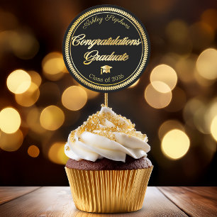 Sticker Rond Elegant Gold   Black Grad Cap Class of 2023