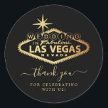 Sticker Rond Elégant Las Vegas Destination Merci de mariage<br><div class="desc">Célébrez dans le style avec ces autocollants de mariage modernes et très tendance. Ce design est facile à personnaliser avec votre libellé d'événement spécial et vos invités seront ravis quand ils reçoivent ces fabuleux autocollants.</div>