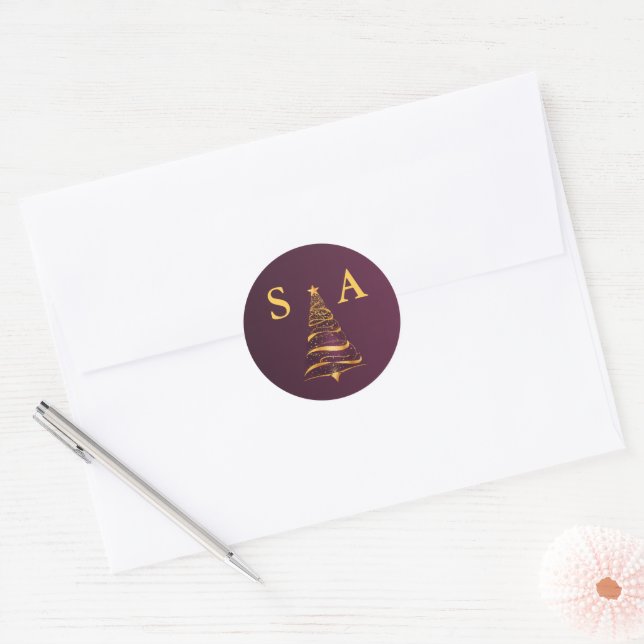 Sticker Rond Élégant Mariage Arbre de Noël Monogramme Doré Chic (Enveloppe)