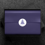 Sticker Rond Elegant Merry Christmas | Charming Lavender Purple<br><div class="desc">C'est la saison pour se divertir ! Jolie douce, shabby chic lavande pastel et douce palette violette lilas arbre abstrait et lettré "Joyeux Noël" script fête, hébergement, et collection d'accessoires de cadeaux. Ce design festif et amusant présente un sapin de Noël brillant et fantaisiste avec un éclat de peinture frisky...</div>