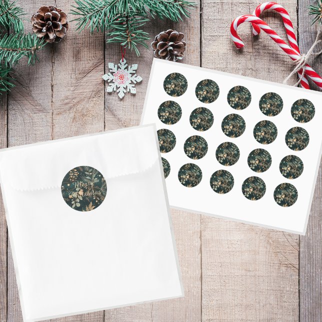 Sticker Rond Élégant Noël botanique vert (These elegant stickers will add sophistication to your christmas mail!)