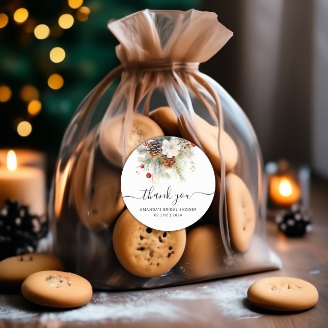 Sticker Rond Élégant remerciement de shower de mariée Evergreen (Winter Evergreen Bridal Shower Thank You Classic Round Sticker)
