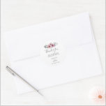 Sticker Rond Elégante aquarelle fleurs Mariage Merci Clas<br><div class="desc">Moderne rustique élégante aquarelle fleurs mariage merci autocollants,  avec message de remerciement. Ces autocollants de remerciement mariages sont la meilleure façon de dire "merci" à vos invités mariages. Ajoutez vos noms et votre date de mariage et vous pouvez modifier le texte "Merci".</div>