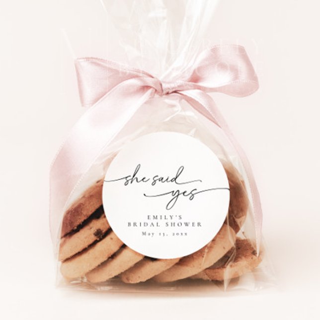 Sticker Rond Élégante et minimaliste, fête prénuptiale personna (Créateur téléchargé)