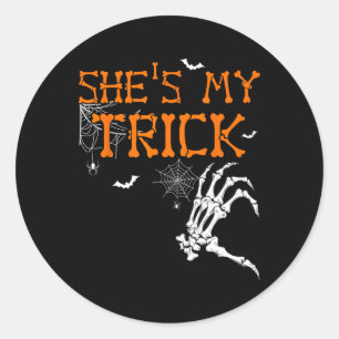 Sticker Rond Elle est ma petite chienne Il est ma tétine Couple