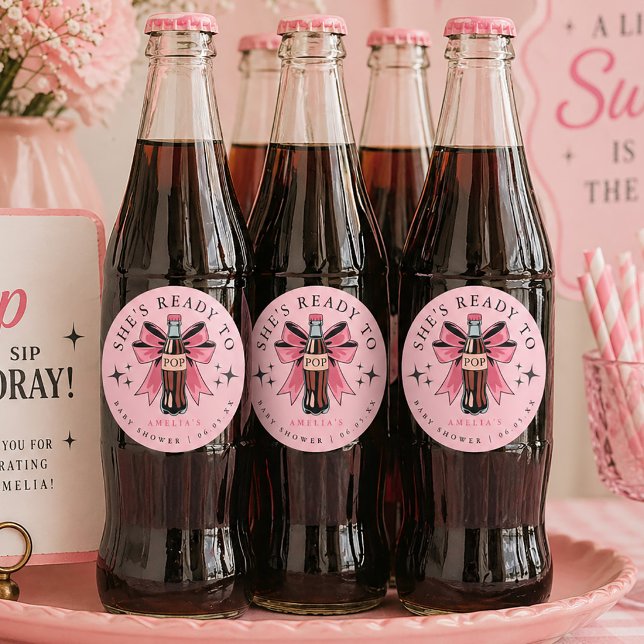 Sticker Rond Elle est prête à faire éclater Boisson Rétro pour  (She's Ready to Pop Bow Retro Baby Shower Drink Classic Round Sticker)