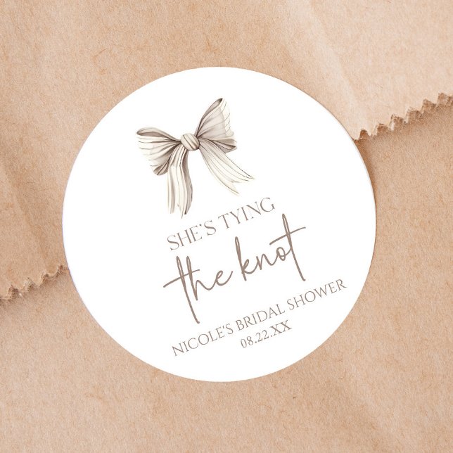 Sticker Rond Elle Noue La Robe Blanche Réception De Mariage (Créateur téléchargé)