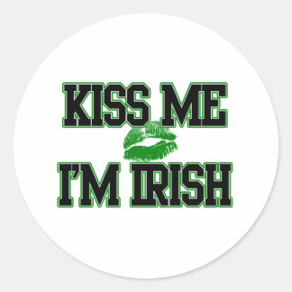 Sticker Rond Embrasse-moi Je suis Irlandais, Jour de la Saint P