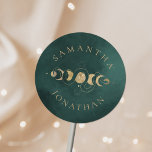 Sticker Rond Emerald Green & Faux Gold Tarot Mariage céleste<br><div class="desc">Émeraude Vert & Faux Tarot Or Mariage Céleste Sticker rond Classic</div>