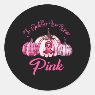Sticker Rond En Octobre Nous Portons Des Cadeaux D'Halloween Ci