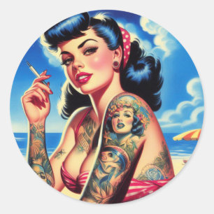 Sticker Rond Épinglette d'été rétro tatouée Bikini