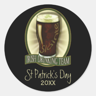 Sticker Rond Équipe de boisson irlandaise personnalisée