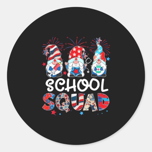 Sticker Rond Équipe de l'école gnome infirmière stéthoscope pat (Devant)