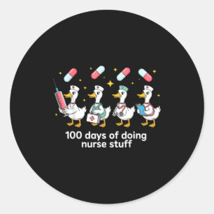 Sticker Rond Équipe du Nouvel An Nurse Skeleton 2026 Drôle Er I