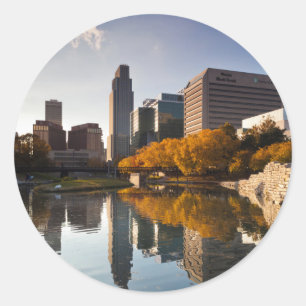 Sticker Rond États-Unis, Nebraska, Omaha, Gene Leahy Mall, Skyl