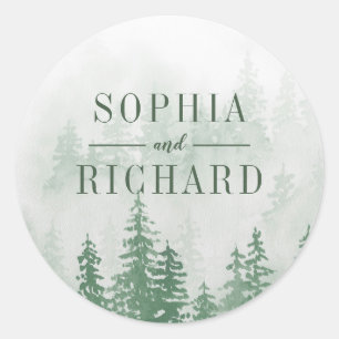 Sticker Rond Evergreens dans la forêt de brouillard en Mariage