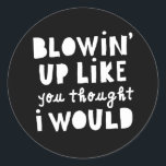 Sticker Rond "Exploser comme vous pensez" HipHop Birthday Kids<br><div class="desc">Est-ce que vos Smalls ont Biggie ? L'anniversaire de votre bébé est un jalon de la B.I.G. qui demande une célébration de hip-hop spéciale ! Notre collection dope de décorations de fêtes à thème hip-hop a tout ce dont vous aurez besoin pour lancer l'anniversaire le plus célèbre. Prenez vos paroles...</div>