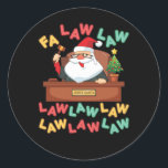 Sticker Rond Fa Law Avocat amusant Père Noël Juge Christmas<br><div class="desc">Drôle thème de Noël pour avocat,  avocat ou juge. Le dessin représente Santa Clause comme un juge et un drôle de jeu de mot juridique.</div>