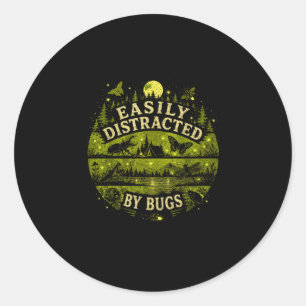Sticker Rond Facilement distrait par les bugs vintage shirt cam