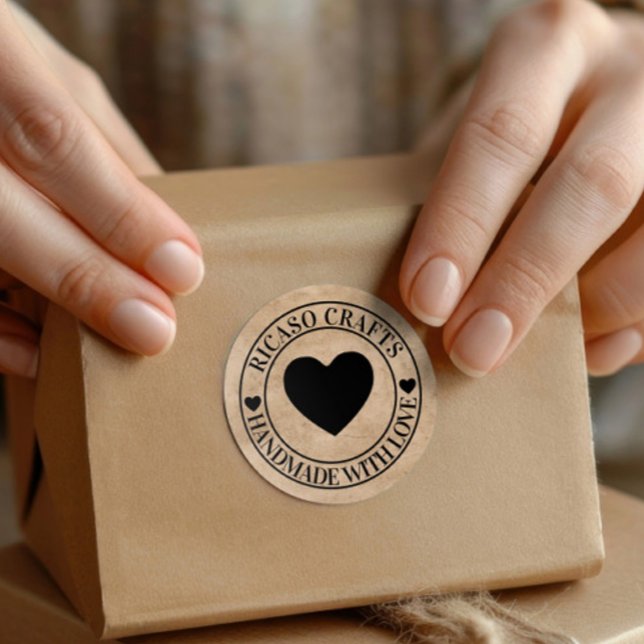 Sticker Rond Fait à la main avec amour personnalisé (Handmade with love personalized classic round stickers by Ricaso. For your craft business)