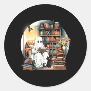 Sticker Rond Fantôme drôle lisant un livre amateur de Halloween