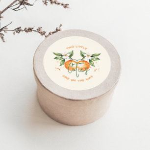 Sticker Rond Faveur de fête prénatale pour deux petites mignonn