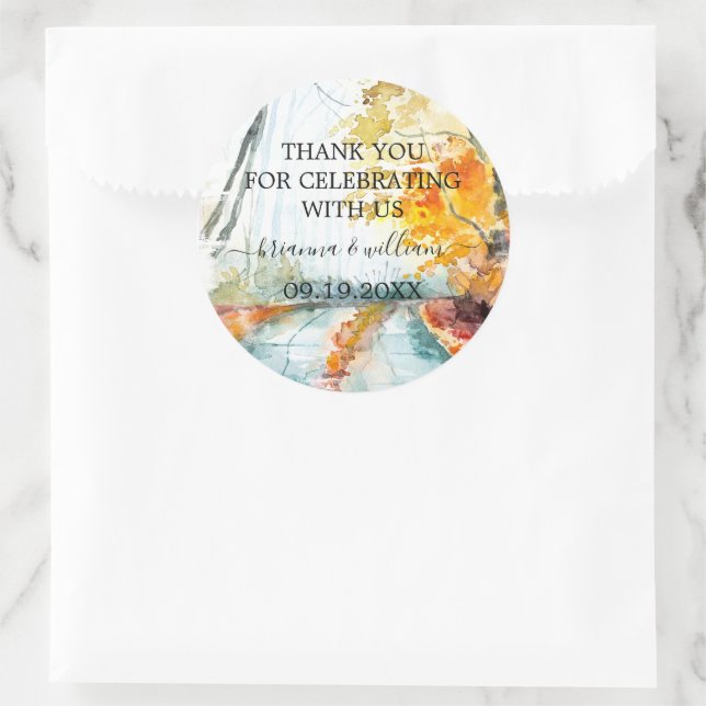 Sticker Rond Faveur de mariage de forêt automnale rustique (Sac)