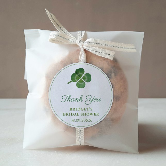 Sticker Rond Faveur de mariage pour la Saint-Patrick Trèfle Irl (Thank You Favor Sticker with a green watercolor Shamrock leaf. Perfect for a St Patrick's Day Party.)