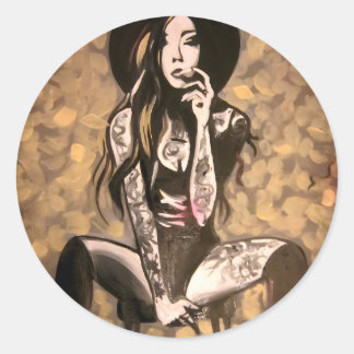 Sticker Rond Femme Tatouée en Or
