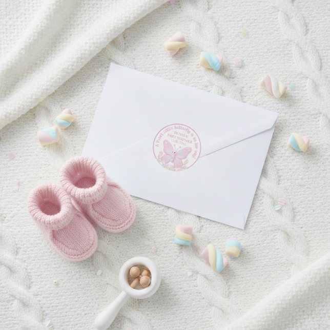 Sticker Rond Fête bébé fille Papillon Sucré Fraise Rose  (Pink Strawberry Sweet Butterfly Girl Baby Shower Classic Round Sticker)
