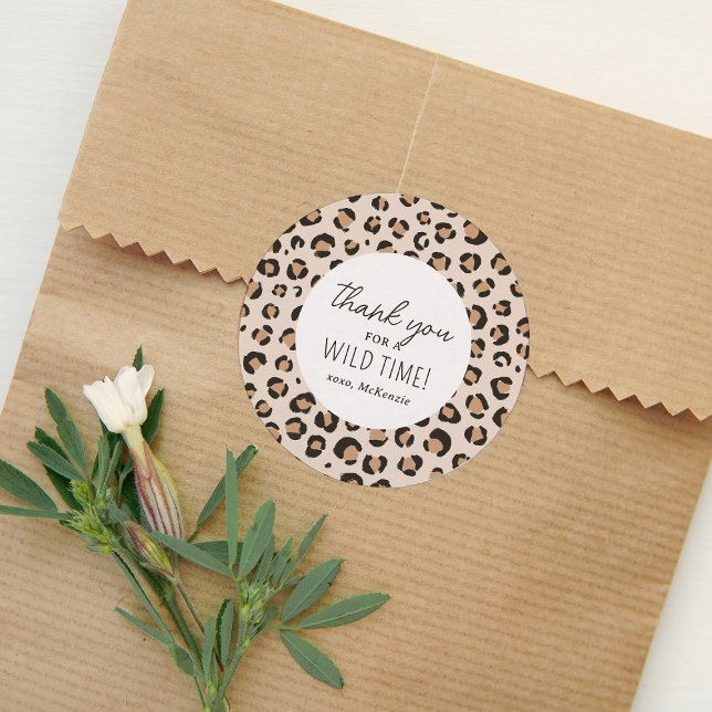 Sticker Rond Fête d'anniversaire Empreinte de léopard (Créateur téléchargé)