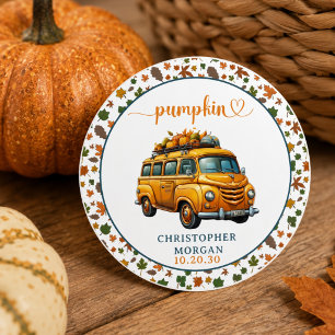 Sticker Rond Fête de Bébé Petite Citrouille Camion Orange Rusti