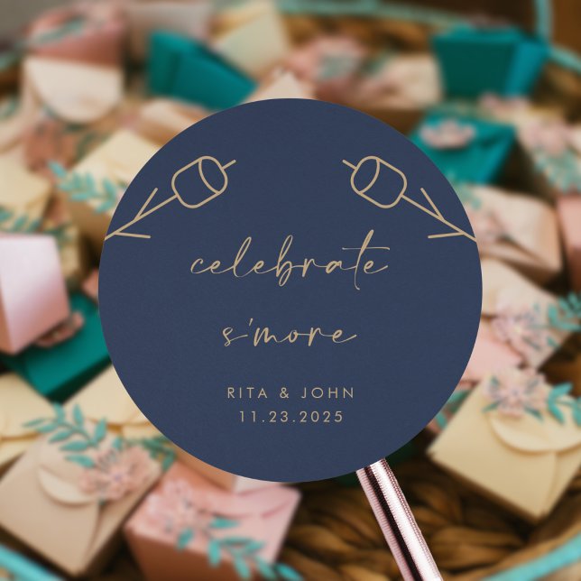 Sticker Rond Fête de mariage Favor S'more (Créateur téléchargé)