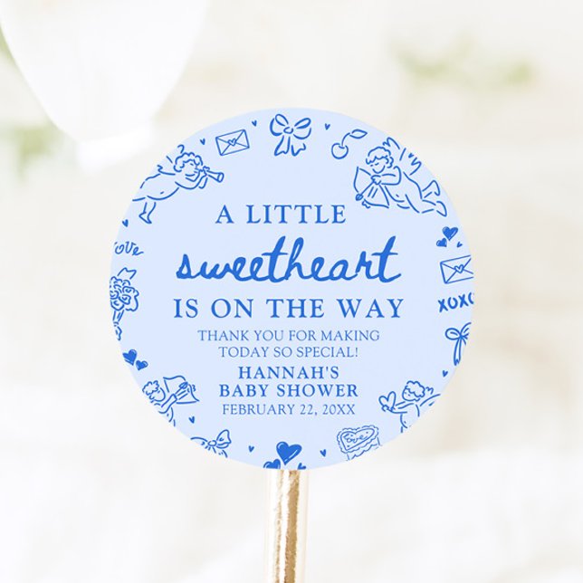 Sticker Rond Fête de naissance Bébé Chéri à main levée pour la  (Hand Drawn Valentine Little Sweetheart Baby Shower Classic Round Sticker)