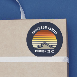 Sticker Rond Fête de réunion de famille Sunset Mountain personn