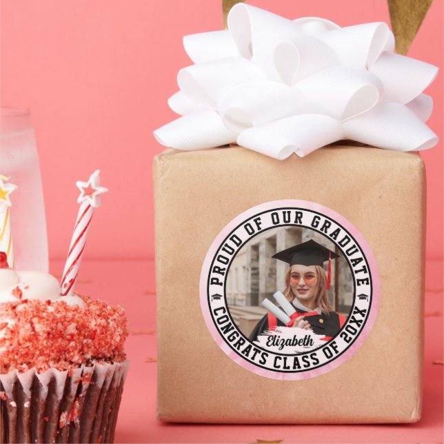 Sticker Rond Fier de notre diplômé Photo de remise de diplôme t (Fête)