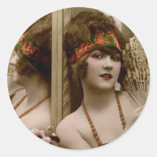 Sticker Rond Fille de fête