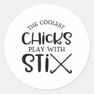 Sticker Rond Filles De Fac Avec Des Sticks Jouent Au Hockey Sur