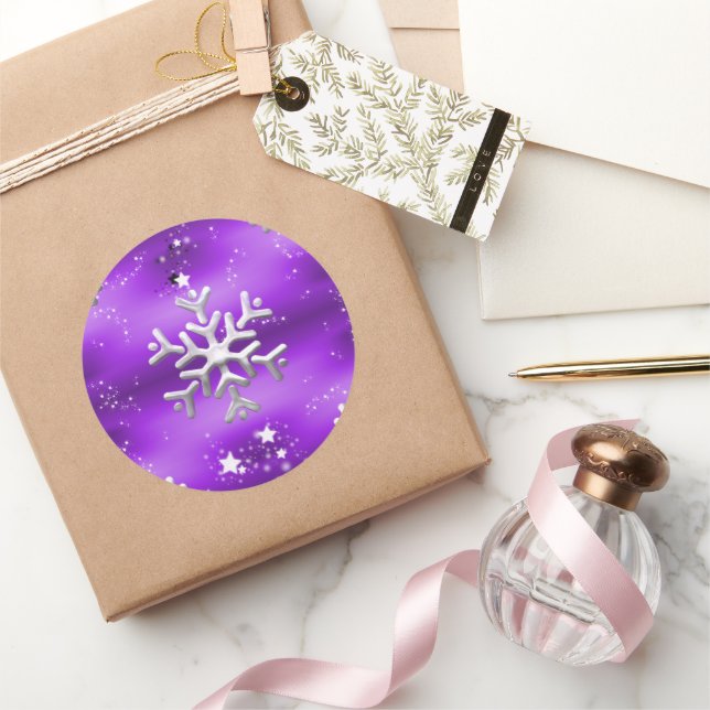 Sticker Rond Flammes de neige et étoiles en argent Noël violet (Cadeaux)