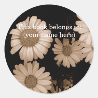 Sticker Rond Fleurs de Sepia, ours caché