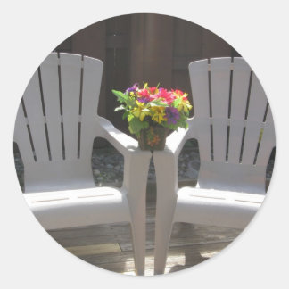 Sticker Rond Fleurs et chaises Adirondack
