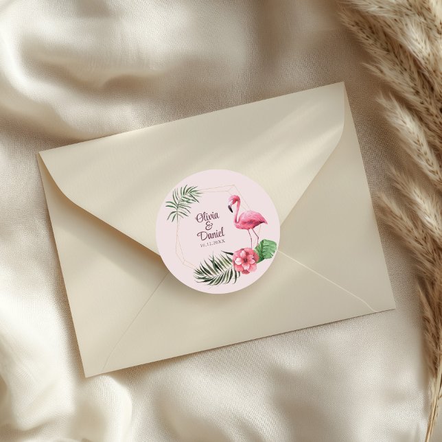 Sticker Rond Fleurs tropicales et Mariage Flamant rose (Black and Red Mexican Floral Fiesta Wedding Classic Round Sticker on an elegant wedding envelope.)
