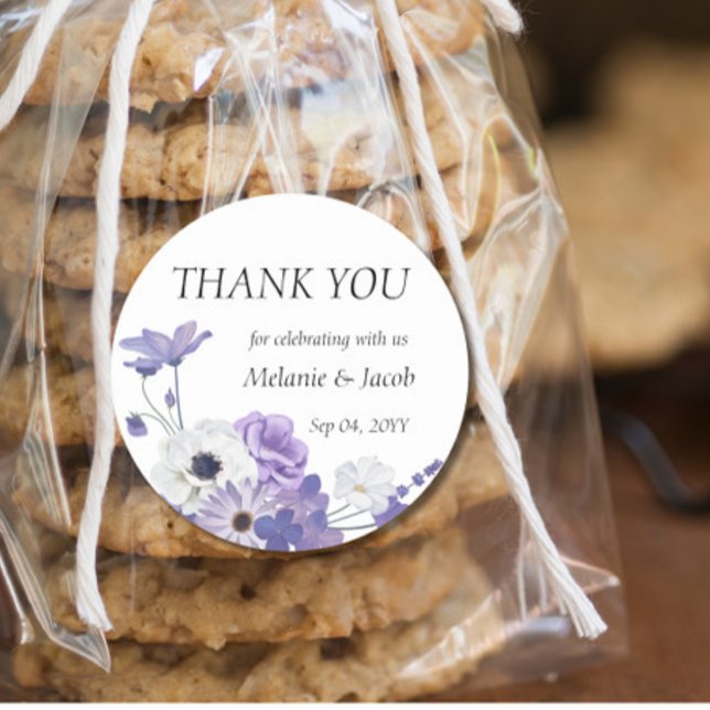 Sticker Rond Floral pourpre (Créateur téléchargé)