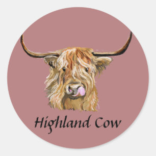 Sticker Rond Fluffy Red Highland Cow Art numérique original