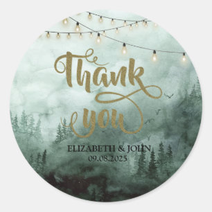 Sticker Rond Forêt, Pins, Guirlande Lumineuse Verte Merci